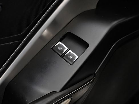 Used 2016 Chevrolet Corvette Z06 w/ 3LZ Preferred Equipment Group image 47