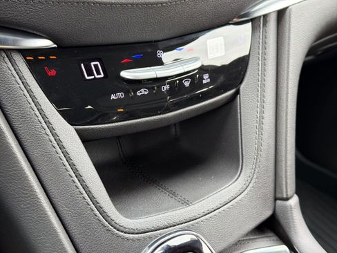 New 2026 Cadillac XT5 Luxury w/ LPO, Floor Liner Package AWD/4WD image 18