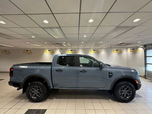 Used 2024 Ford Ranger XLT w/ Technology Package image 3