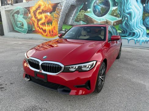 Used 2019 BMW 330i xDrive Sedan w/ Driving Assistance Package image 2