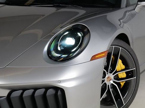 Certified 2025 Porsche 911 Carrera 4 GTS AWD/4WD image 27