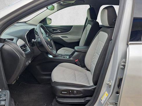 Used 2019 Chevrolet Equinox LT FWD image 14