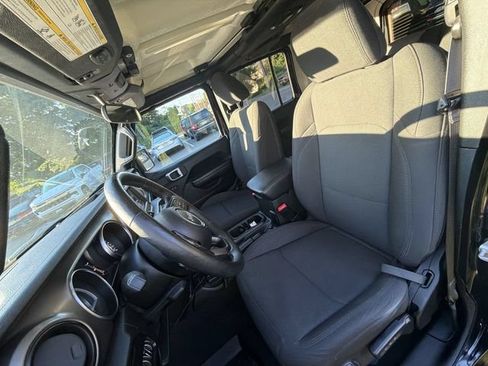Used 2020 Jeep Wrangler Unlimited Sport AWD/4WD image 15