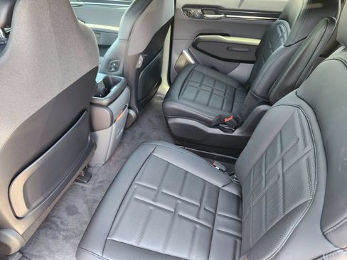 New 2026 Kia EV9 Land w/ Nightfall Edition Package AWD/4WD image 10