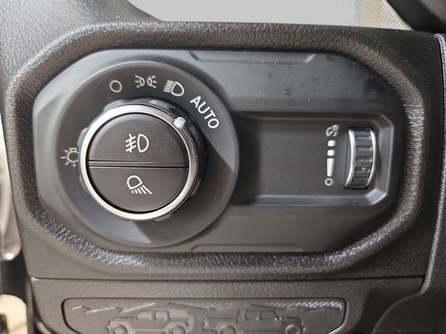 New 2026 Jeep Gladiator Sport AWD/4WD image 28