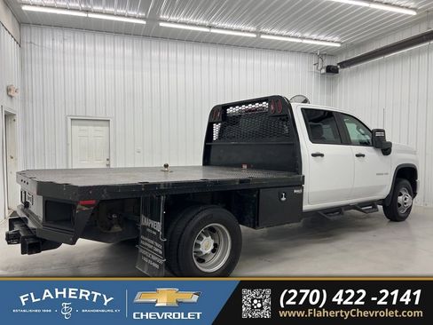 Used 2024 Chevrolet Silverado 3500 W/T w/ WT Convenience Package AWD/4WD image 2