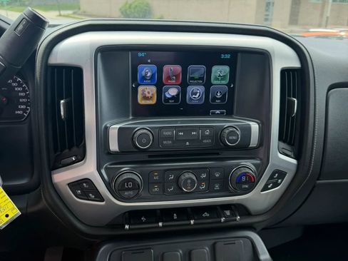 Used 2017 GMC Sierra 2500 SLT AWD/4WD image 23