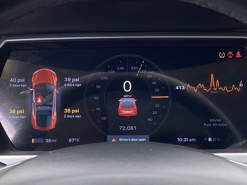 Used 2013 Tesla Model S Performance image 30