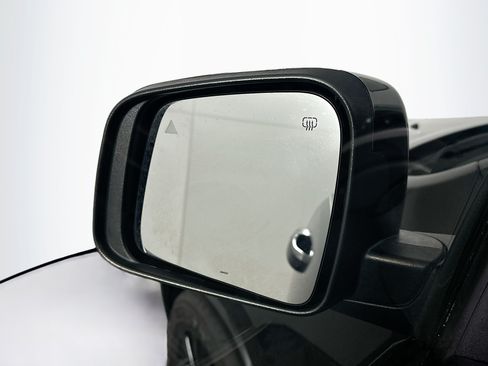 Used 2020 Jeep Grand Cherokee Altitude RWD image 16