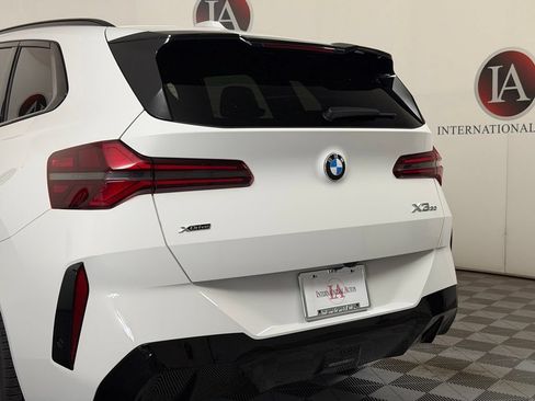 New 2026 BMW X3 xDrive30i w/ Premium Package AWD/4WD image 10