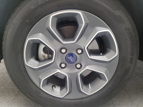 Used 2021 Ford EcoSport S FWD image 31