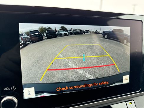 Certified 2026 Toyota Camry SE image 23