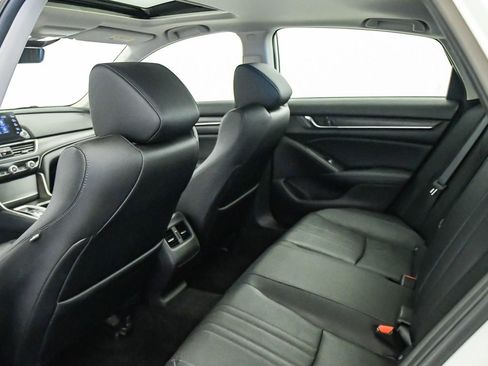 Used 2018 Honda Accord EX-L image 19