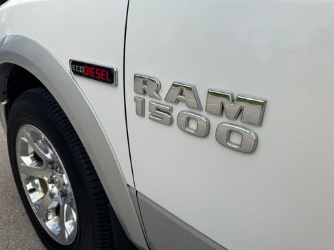 Used 2015 RAM 1500 Laramie w/ Convenience Group AWD/4WD image 15