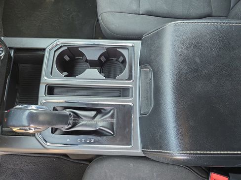 Used 2019 Ford F150 XLT w/ Equipment Group 302A Luxury AWD/4WD image 25