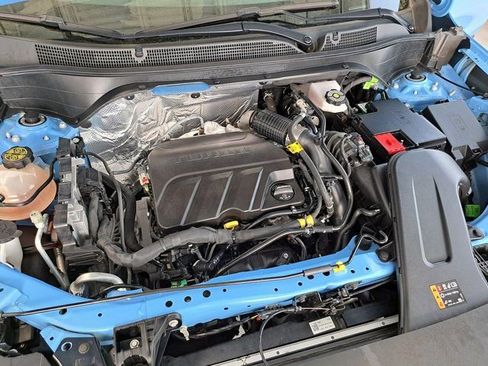 Used 2024 Chevrolet Trax RS w/ Driver Confidence Package image 24