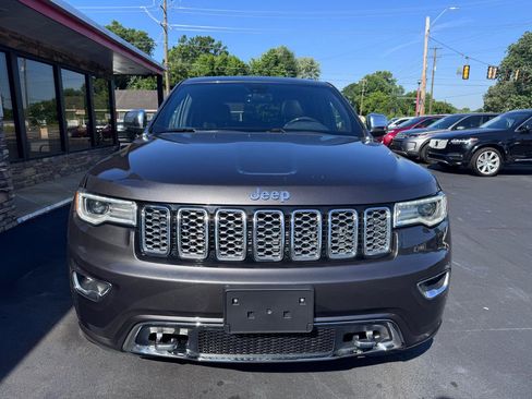 Used 2018 Jeep Grand Cherokee Overland AWD/4WD image 8