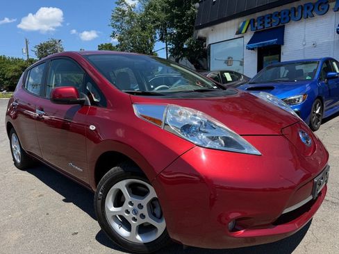 Used 2012 Nissan Leaf SL FWD image 2