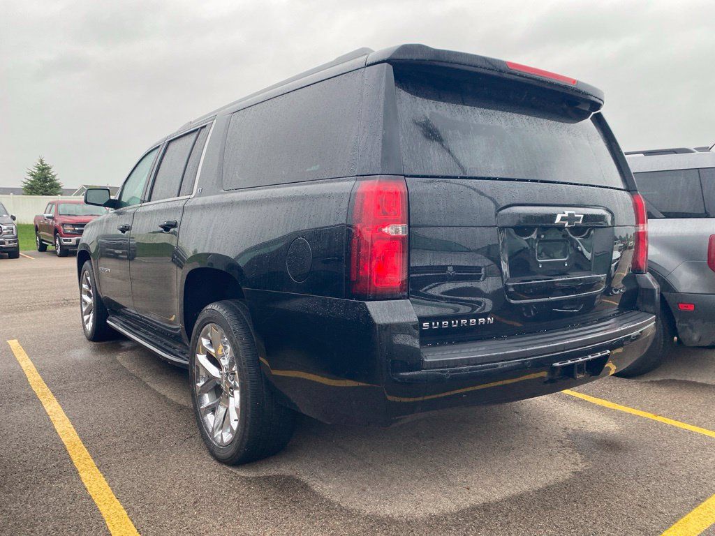 Used 2020 Chevrolet Suburban LT AWD/4WD image 13