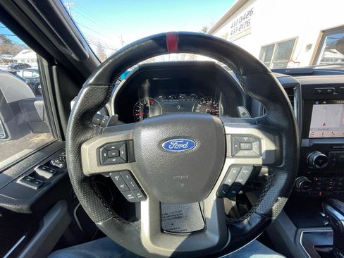 Used 2018 Ford F150 Raptor w/ Equipment Group 802A Luxury image 17