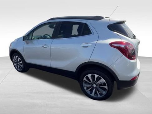 Certified 2022 Buick Encore Preferred w/ Safety Package AWD/4WD image 4