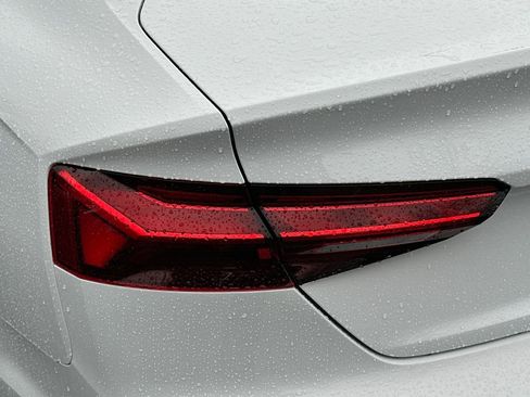 Used 2022 Audi A5 2.0T Premium Plus image 10