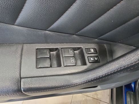 Used 2013 INFINITI FX37 AWD w/ Premium Pkg image 18