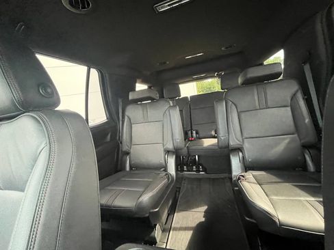 Used 2023 Chevrolet Tahoe RST w/ Luxury Package RWD image 17