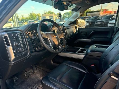 Used 2017 Chevrolet Silverado 1500 LTZ AWD/4WD image 5