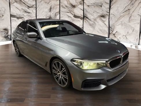 Used 2019 BMW 540i w/ M Sport Package RWD image 7