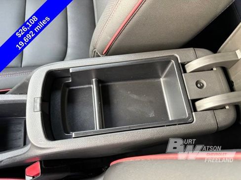 Used 2024 Chevrolet TrailBlazer RS w/ Convenience Package AWD/4WD image 23