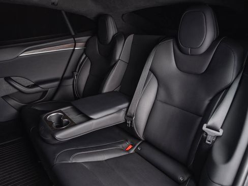 Used 2021 Tesla Model S Plaid image 51