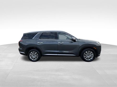 Used 2023 Hyundai Palisade SEL image 2