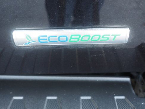 Used 2020 Ford F150 Lariat image 24