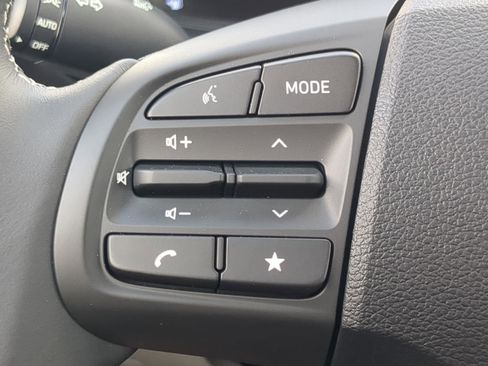 New 2026 Hyundai Venue SEL FWD image 23