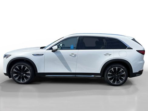 Certified 2024 MAZDA CX-90 Plug-In Hybrid w/ Premium Plus AWD/4WD image 2