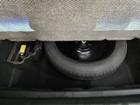 Used 2025 BMW X2 xDrive28i image 40