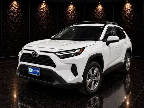 Used 2023 Toyota RAV4 XLE w/ Convenience Package AWD/4WD image 1