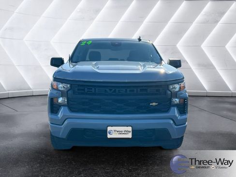 Certified 2024 Chevrolet Silverado 1500 Custom AWD/4WD image 8