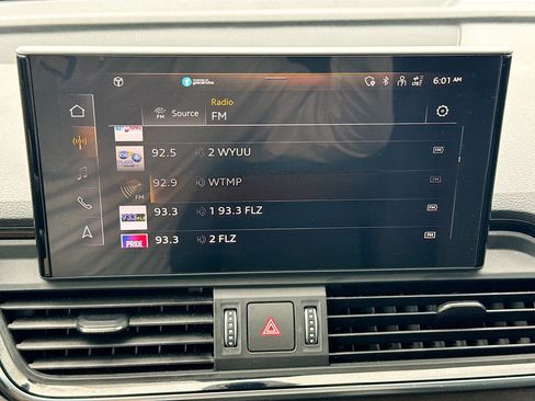 Used 2022 Audi Q5 2.0T Premium Plus AWD/4WD image 31