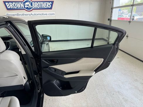 Used 2017 Subaru Impreza 2.0i AWD/4WD image 20