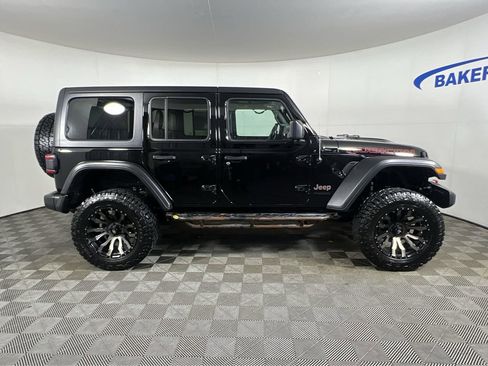 Used 2018 Jeep Wrangler Unlimited Rubicon AWD/4WD image 10