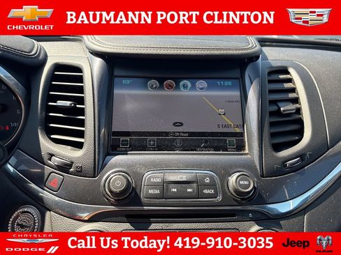 Used 2018 Chevrolet Impala LT FWD image 19