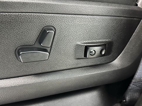 Used 2020 RAM 3500 Laramie AWD/4WD image 17