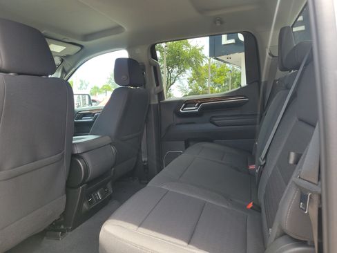 Used 2023 GMC Sierra 1500 Elevation AWD/4WD image 14