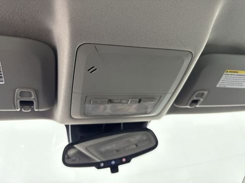 Used 2016 Chevrolet Cruze LT w/ RS Package image 9