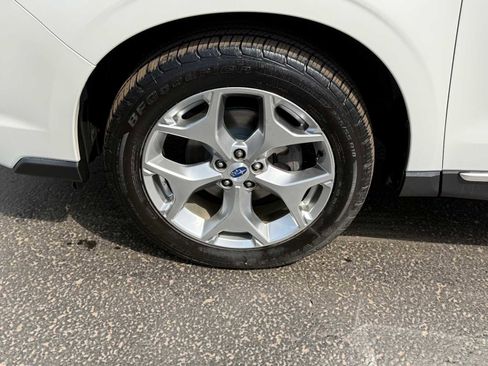 Used 2018 Subaru Forester 2.5i Touring image 10