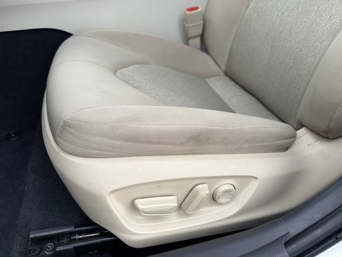 Used 2024 Toyota Camry LE image 12