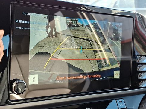 Used 2026 Toyota Camry SE image 16