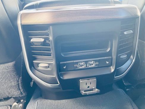 Used 2025 RAM 2500 Laramie image 40